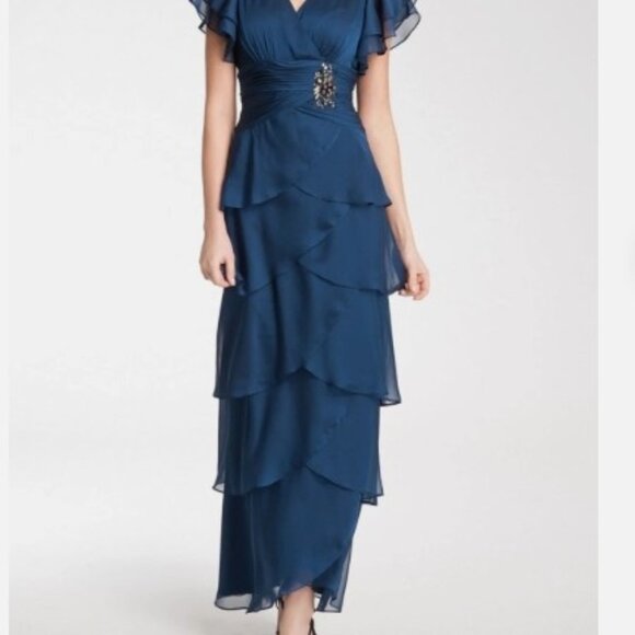 Adrianna Papell Navy Flutter Sleeve Tier Gown - Size 6 - Picture 8 of 16